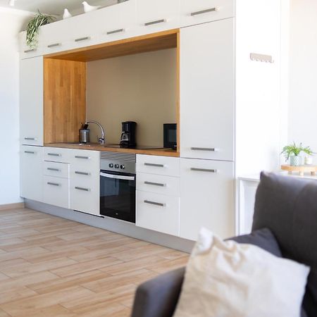Lovely Modern Studio With An Incredible View 阿德耶 外观 照片