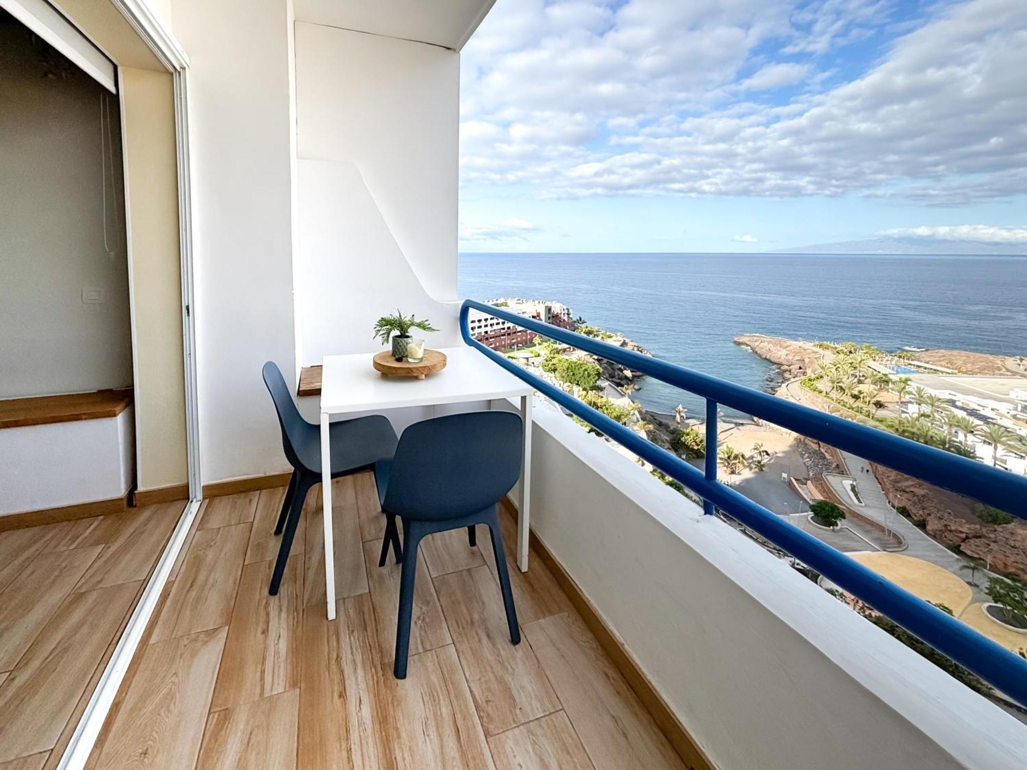 Lovely Modern Studio With An Incredible View 阿德耶 外观 照片