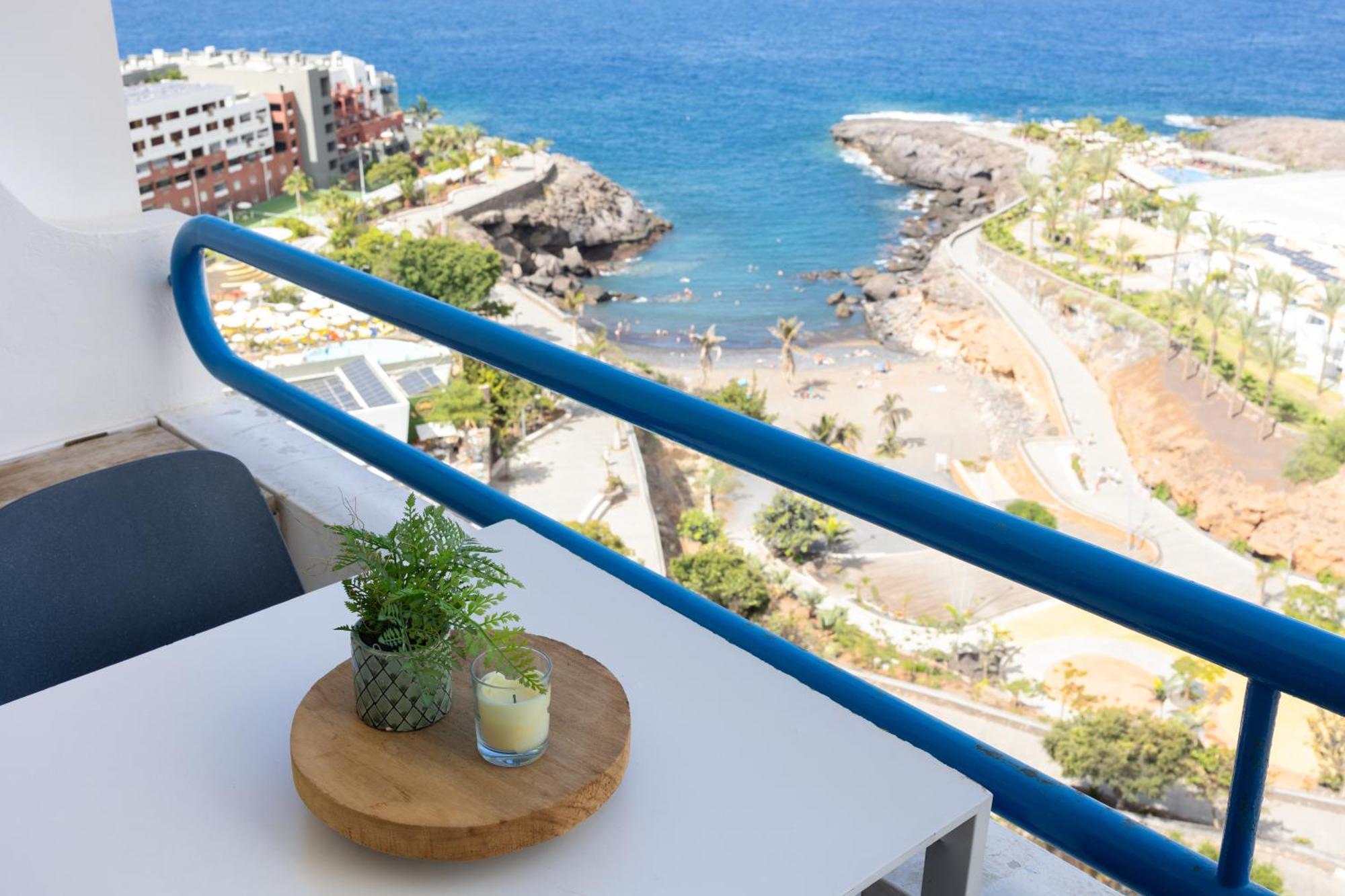 Lovely Modern Studio With An Incredible View 阿德耶 外观 照片